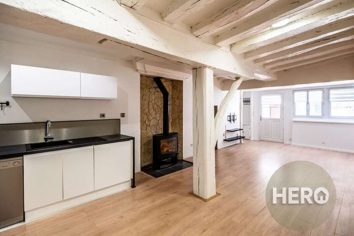 Appartement à JOUARS-PONTCHARTRAIN