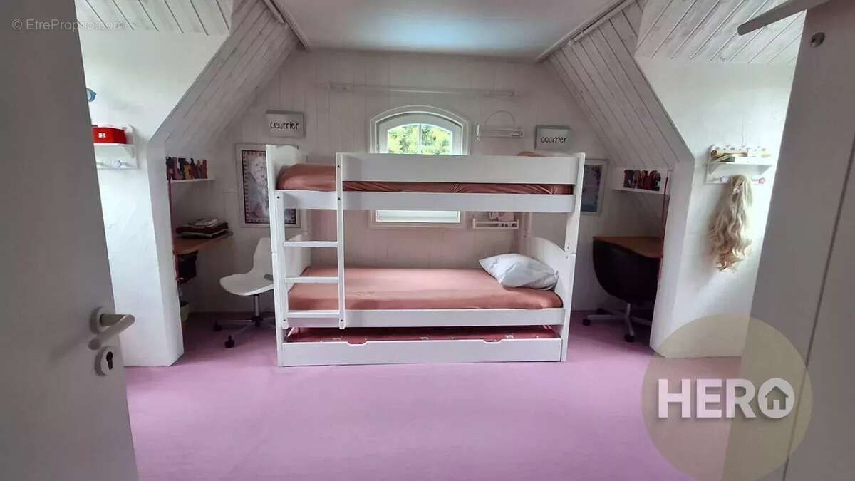 Maison à MAREIL-SUR-MAULDRE