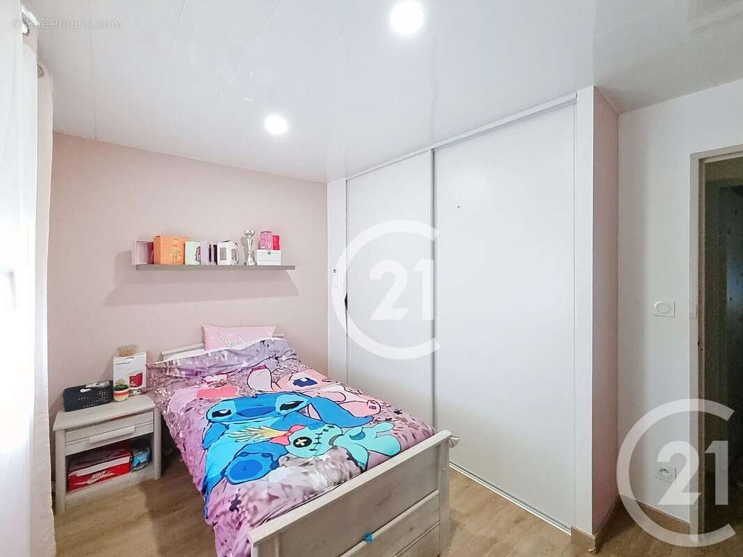 Maison à SAINT-CYPRIEN