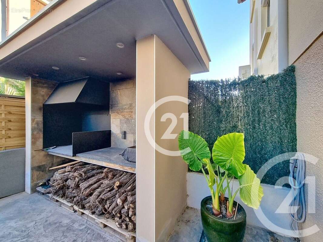 Maison à SAINT-CYPRIEN