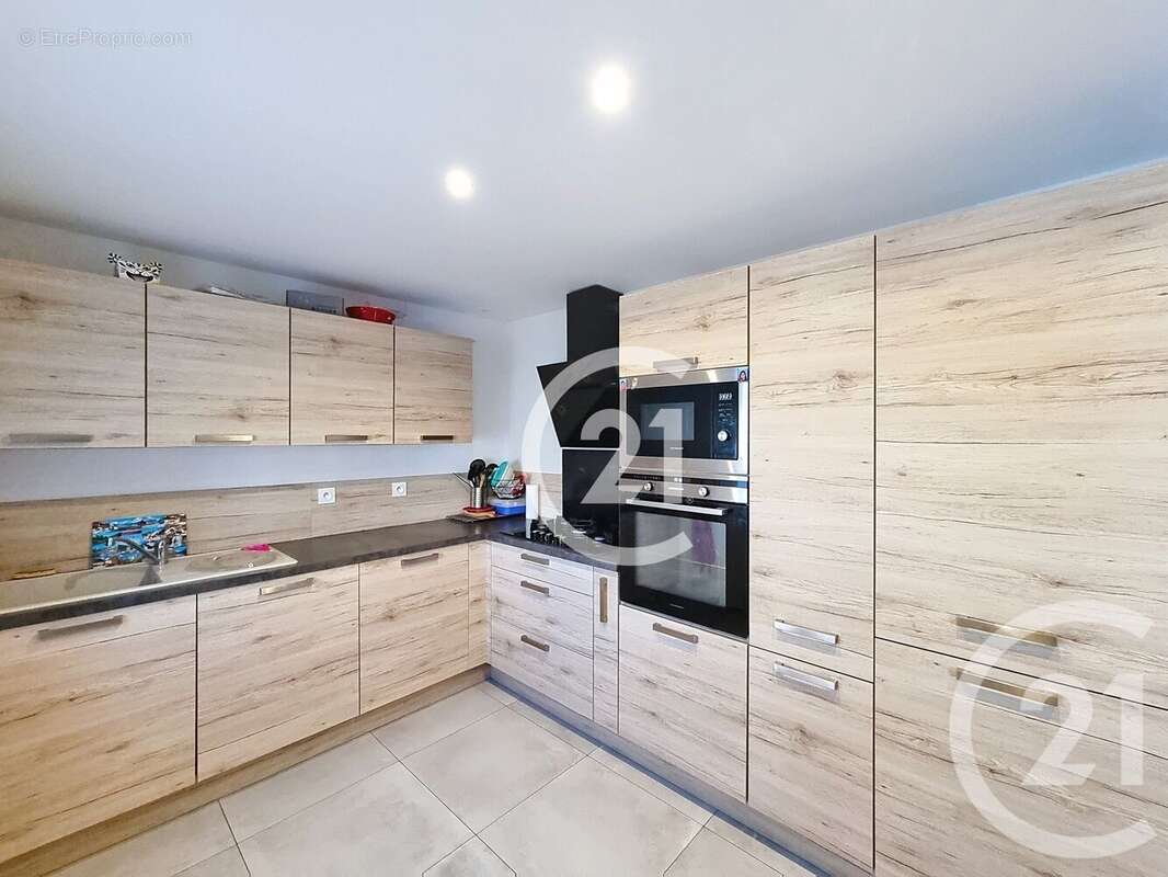 Maison à SAINT-CYPRIEN