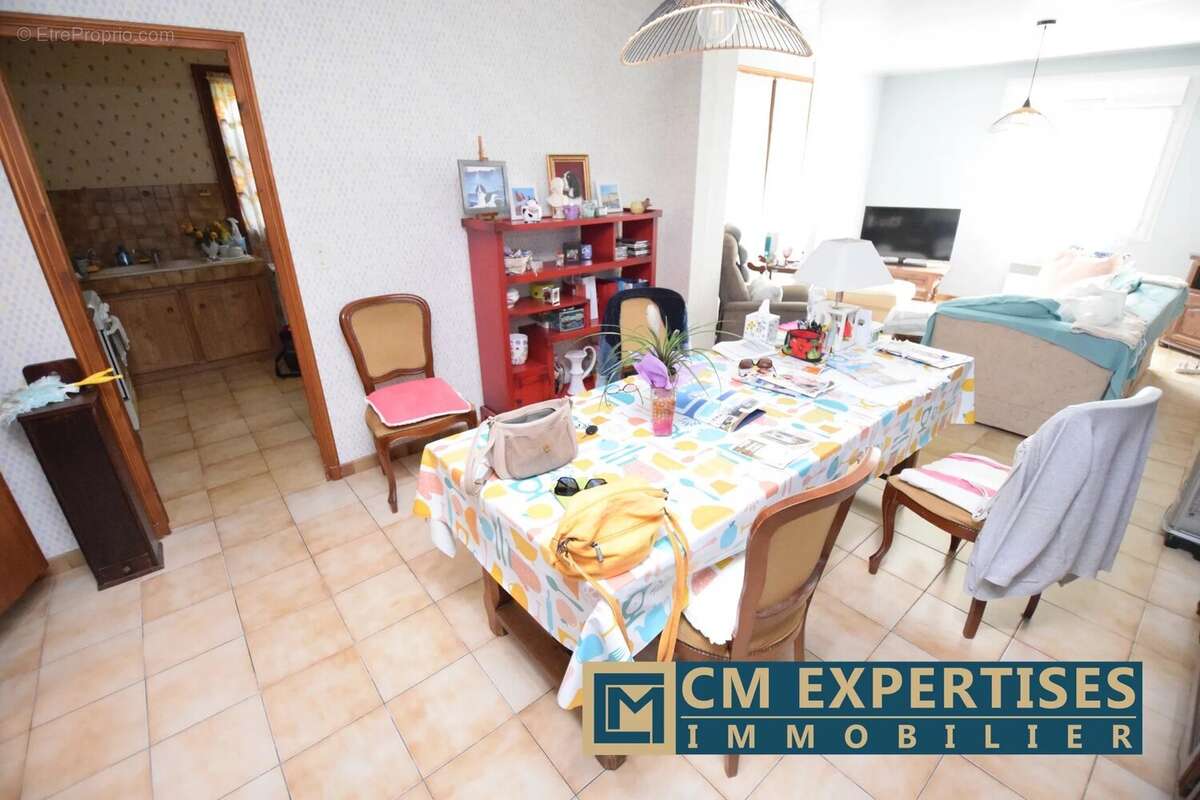 Maison à SAINT-ASTIER