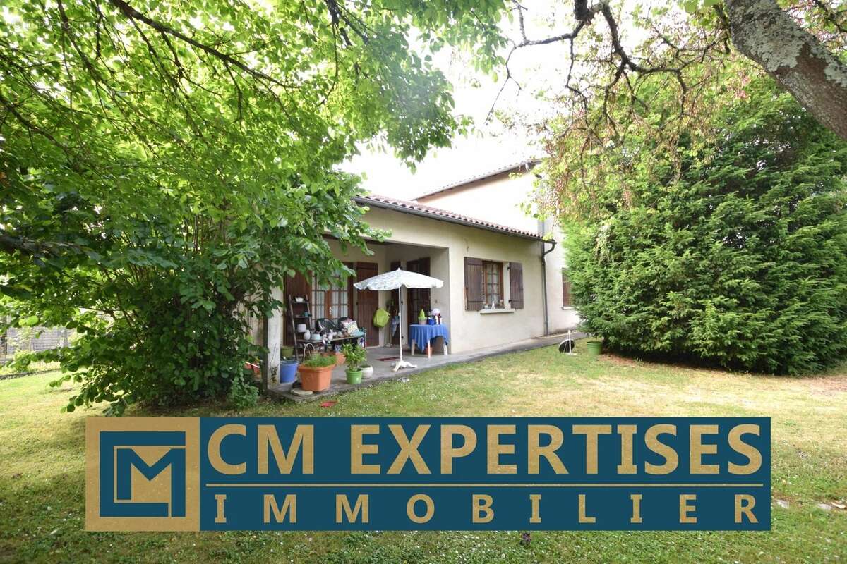 Maison à SAINT-ASTIER