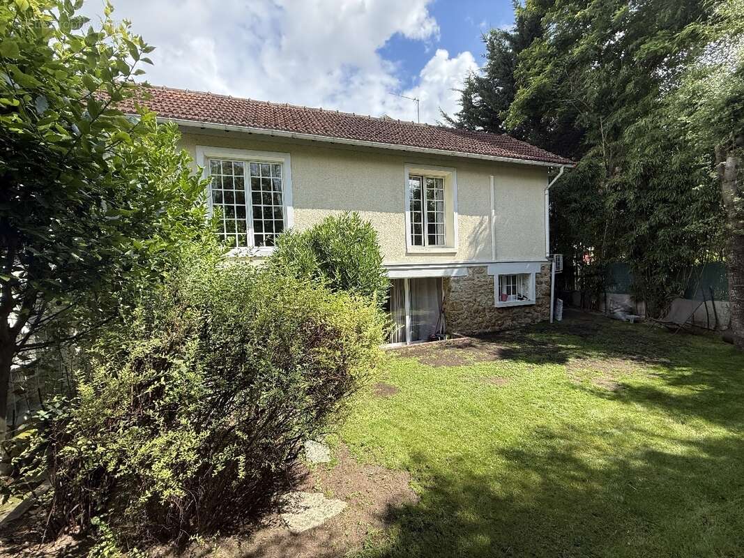 Maison à CHAMPIGNY-SUR-MARNE