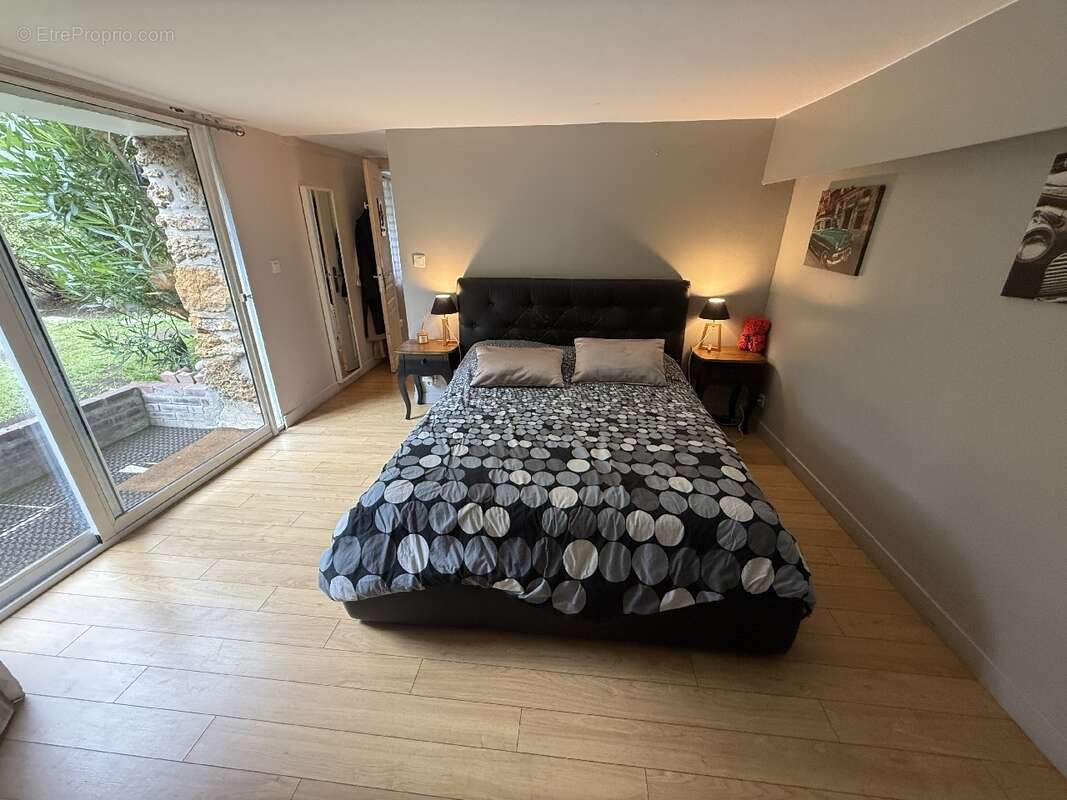 Maison à CHAMPIGNY-SUR-MARNE