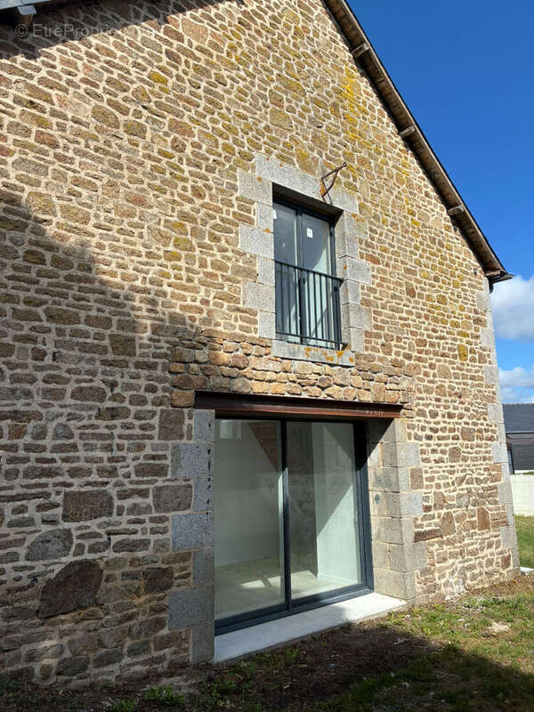 Maison à SENS-DE-BRETAGNE