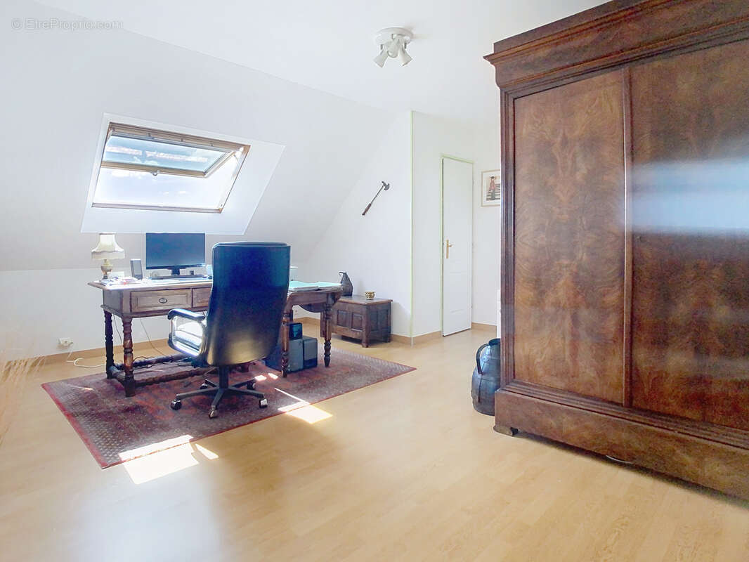 Maison à MOON-SUR-ELLE