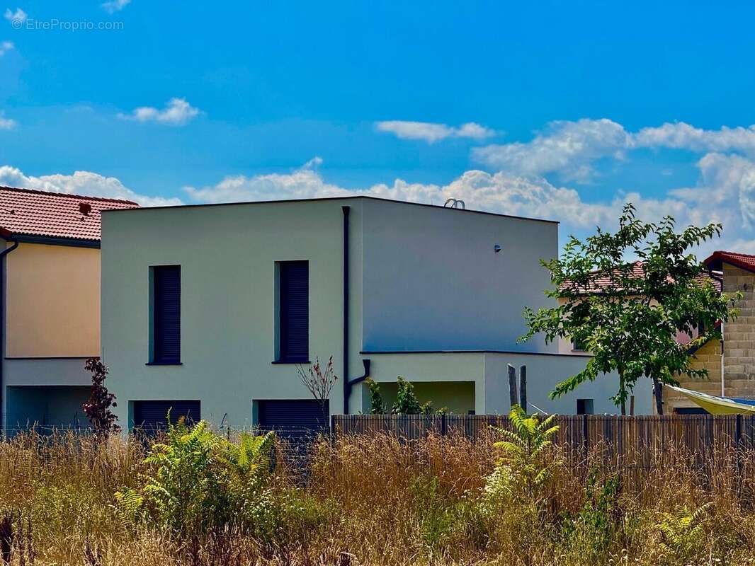 Maison à BOURG-EN-BRESSE