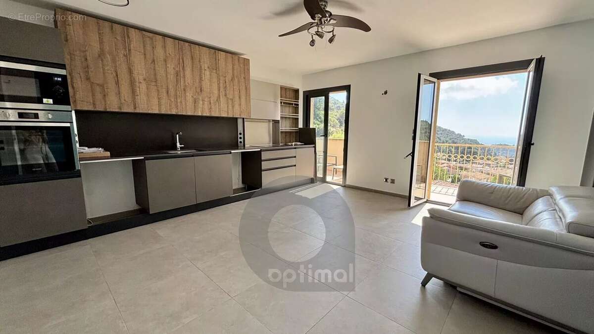 Appartement à EZE