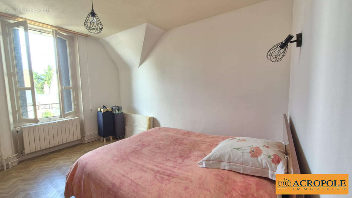 Maison à ARGENT-SUR-SAULDRE