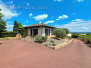 Maison à SAINT-ETIENNE-DES-OULLIERES