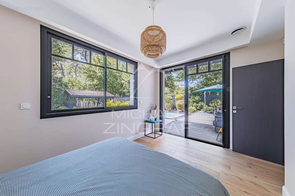 Maison à LE BOUSCAT