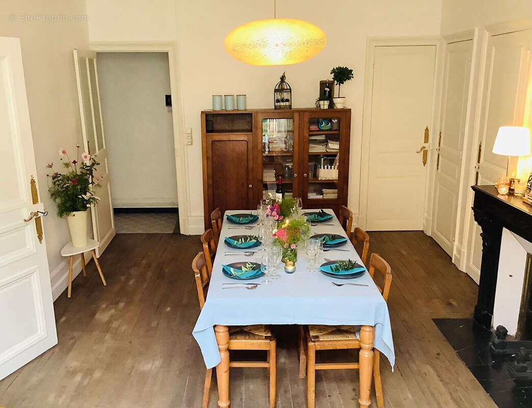 Maison à COULONGES-SUR-L&#039;AUTIZE