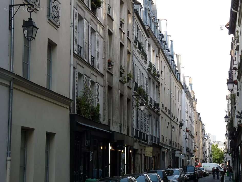 Commerce à PARIS-3E