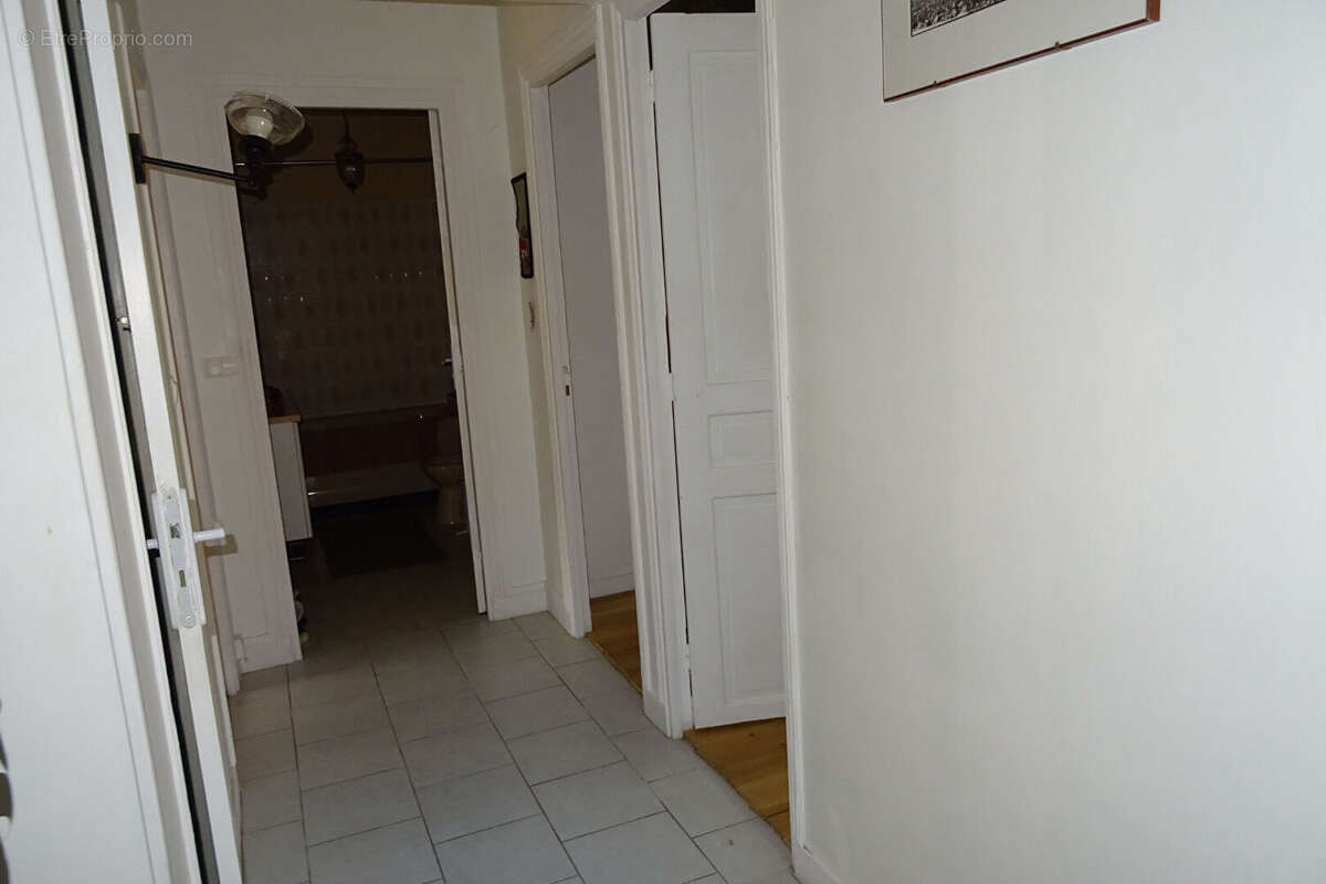 Maison à LA BAZOCHE-GOUET