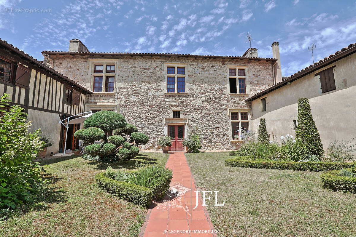 Maison à SAINT-JUSTIN