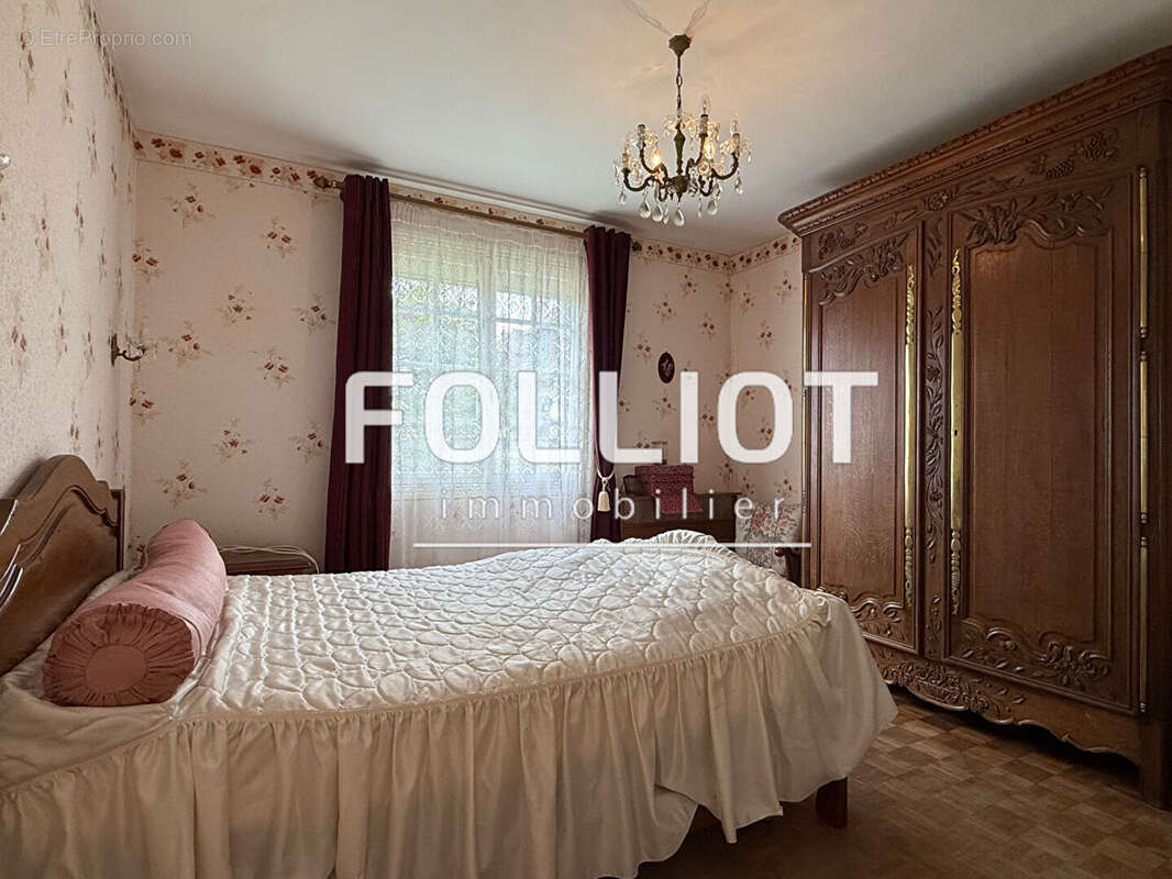 Maison à AGON-COUTAINVILLE