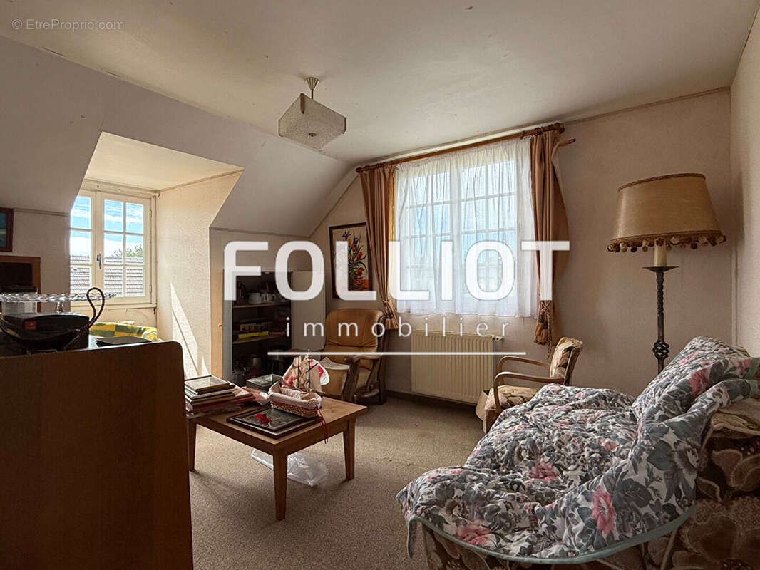 Maison à AGON-COUTAINVILLE