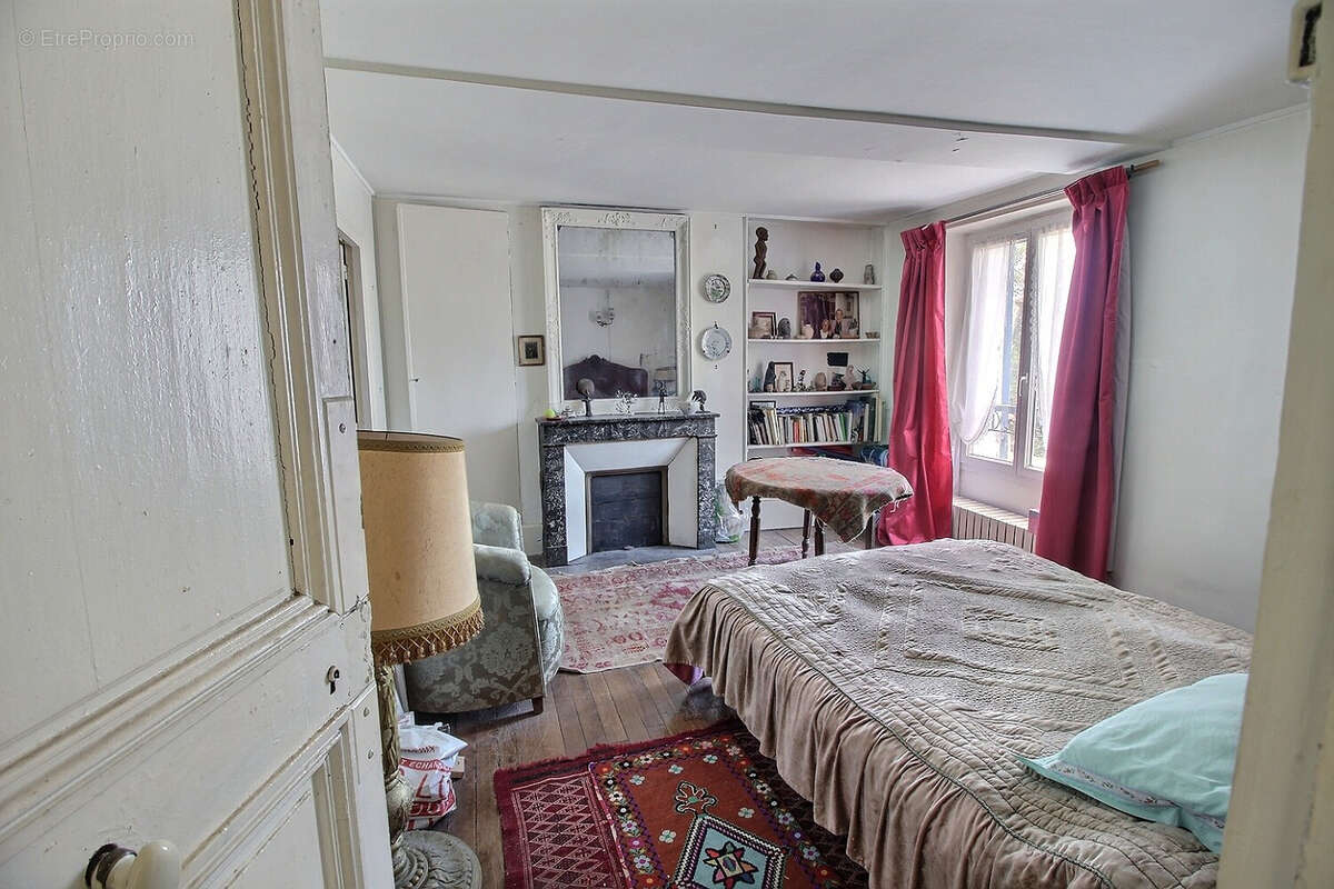 Maison à NOGENT-LE-ROI