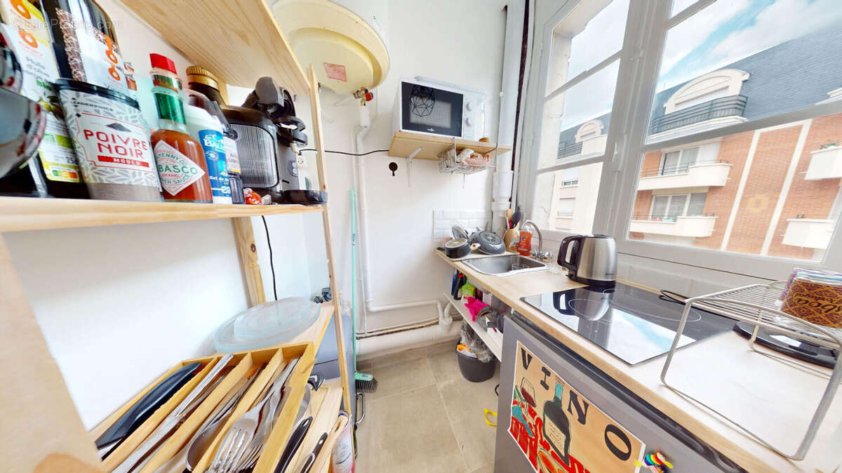 Appartement à LES LILAS