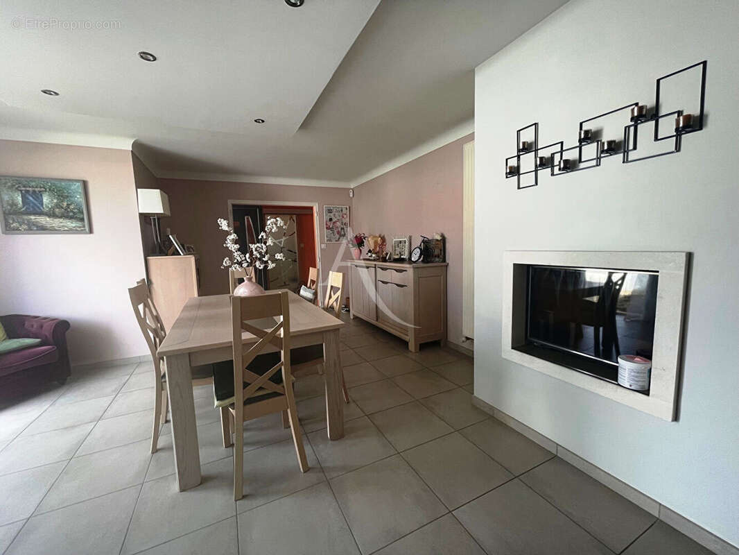 Maison à LE FENOUILLER