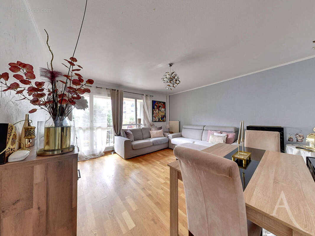 Appartement à MONTREUIL