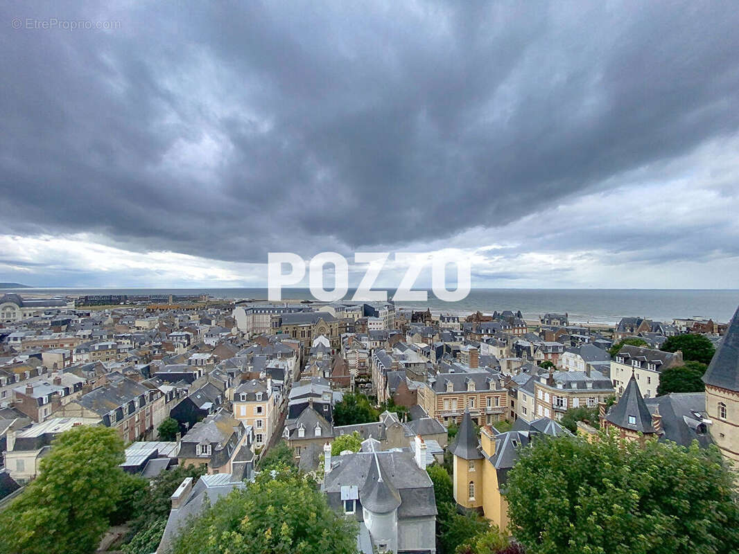 Appartement à TROUVILLE-SUR-MER
