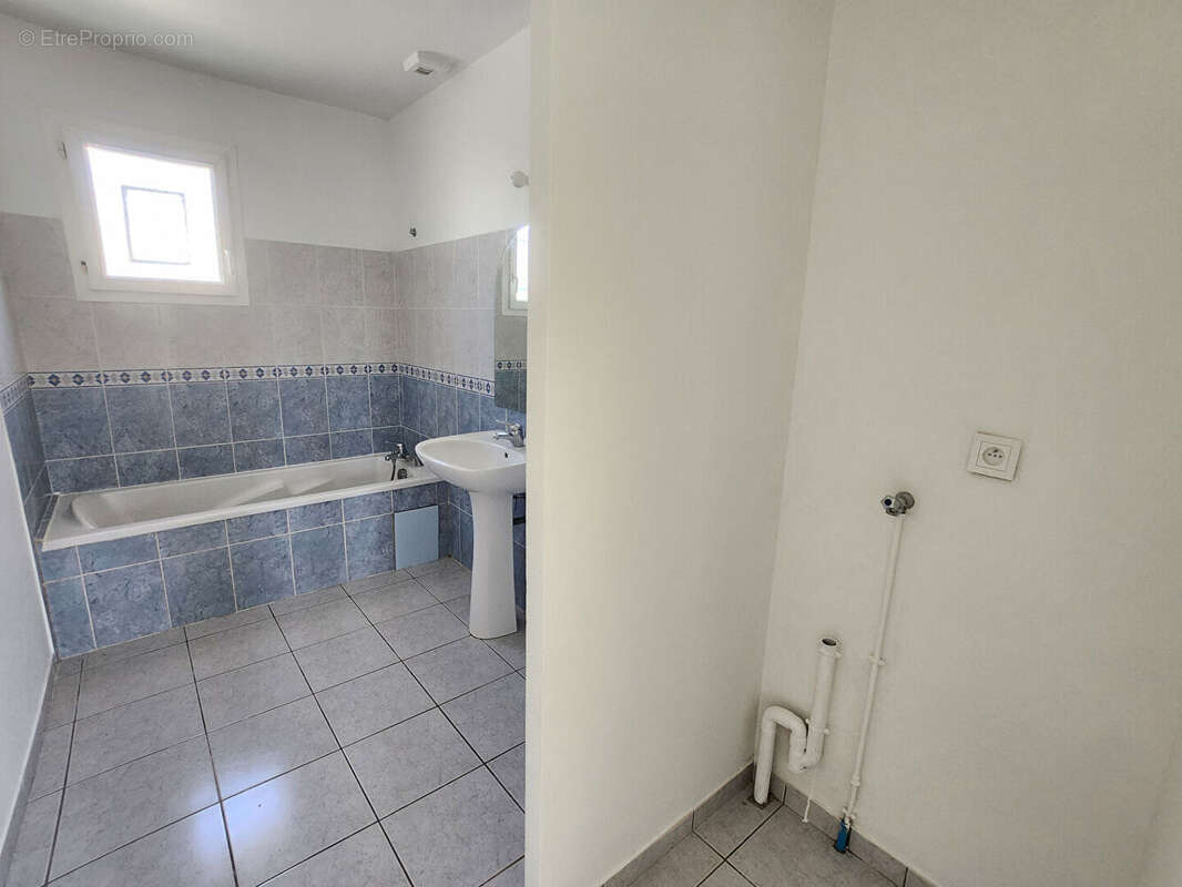 Maison à SAINT-ANDRE-DE-CUBZAC