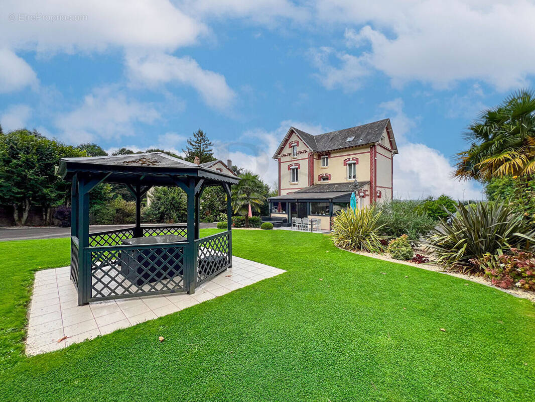 Maison à LA FERRIERE-AUX-ETANGS