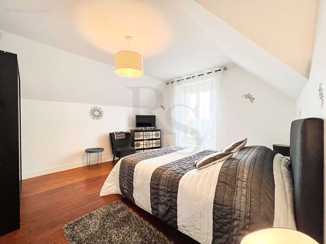 Maison à LA FERRIERE-AUX-ETANGS