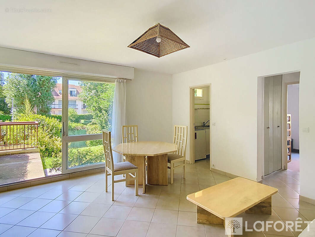 Appartement à HOULGATE