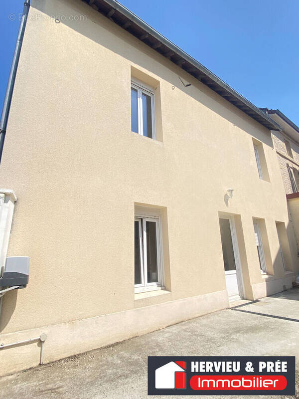 Maison à CRESSERONS