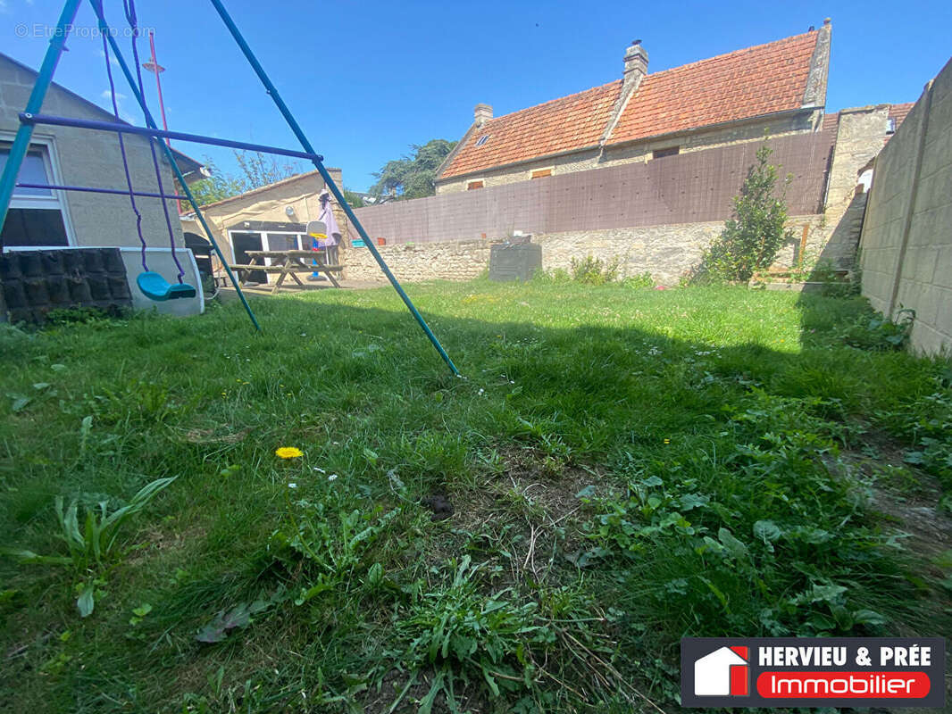 Maison à CRESSERONS