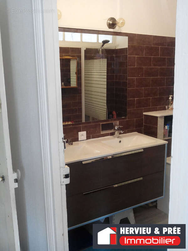 Maison à CRESSERONS