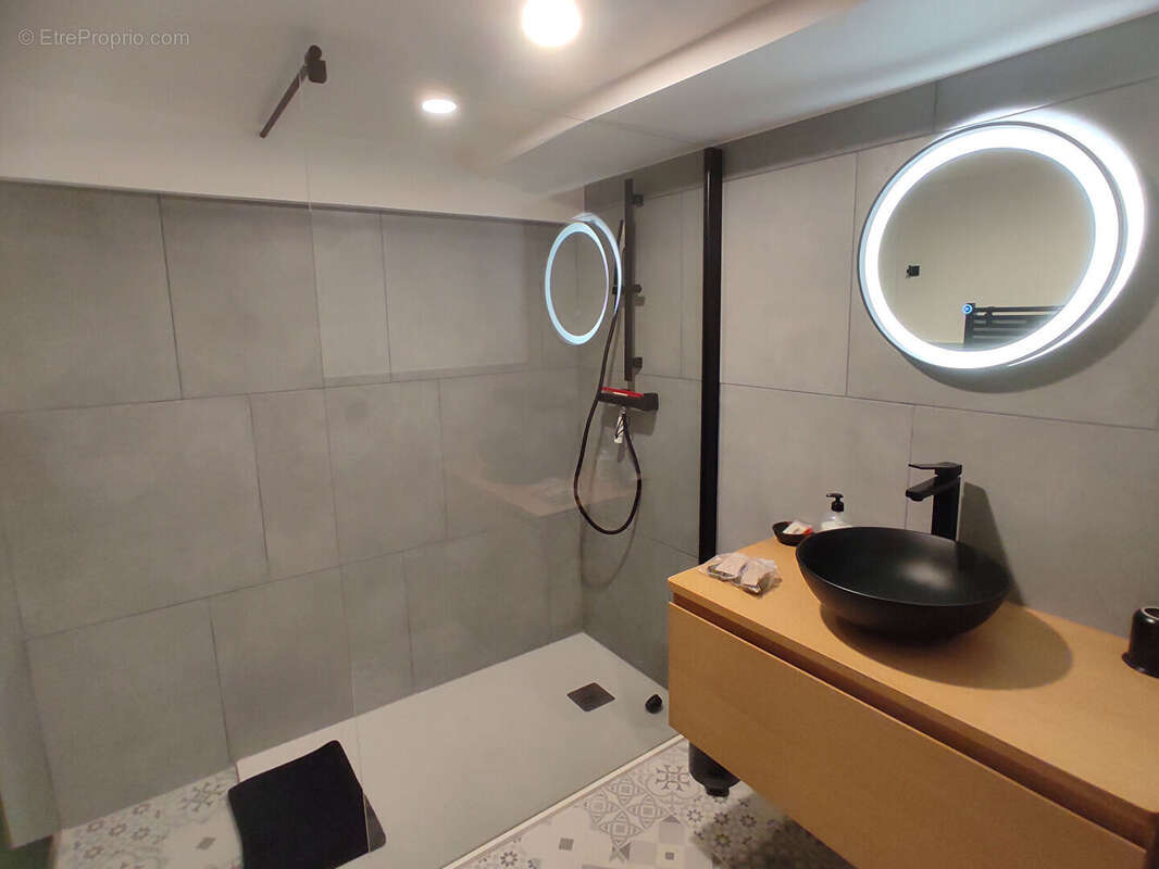 Maison à LES ANGLES