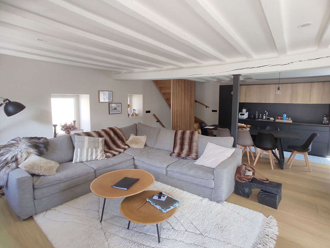 Maison à LES ANGLES