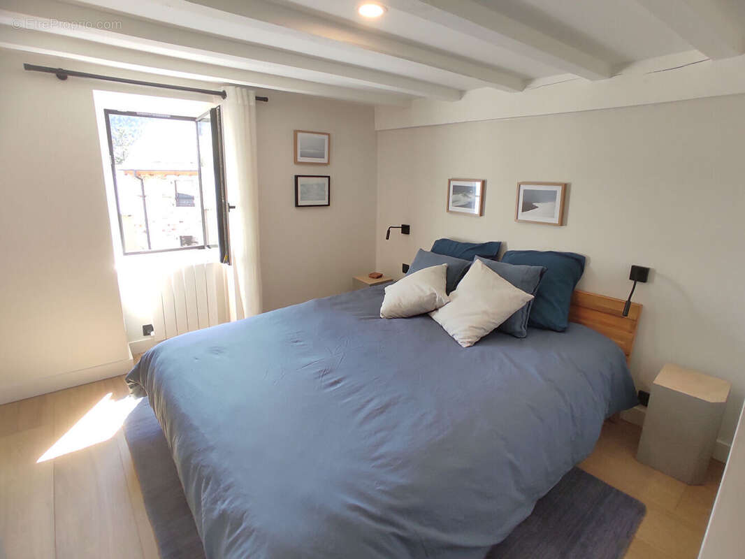 Maison à LES ANGLES