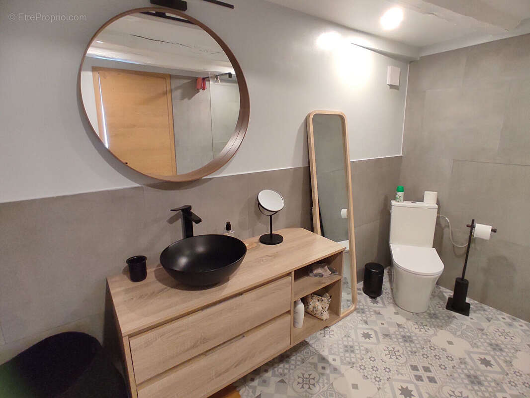 Maison à LES ANGLES