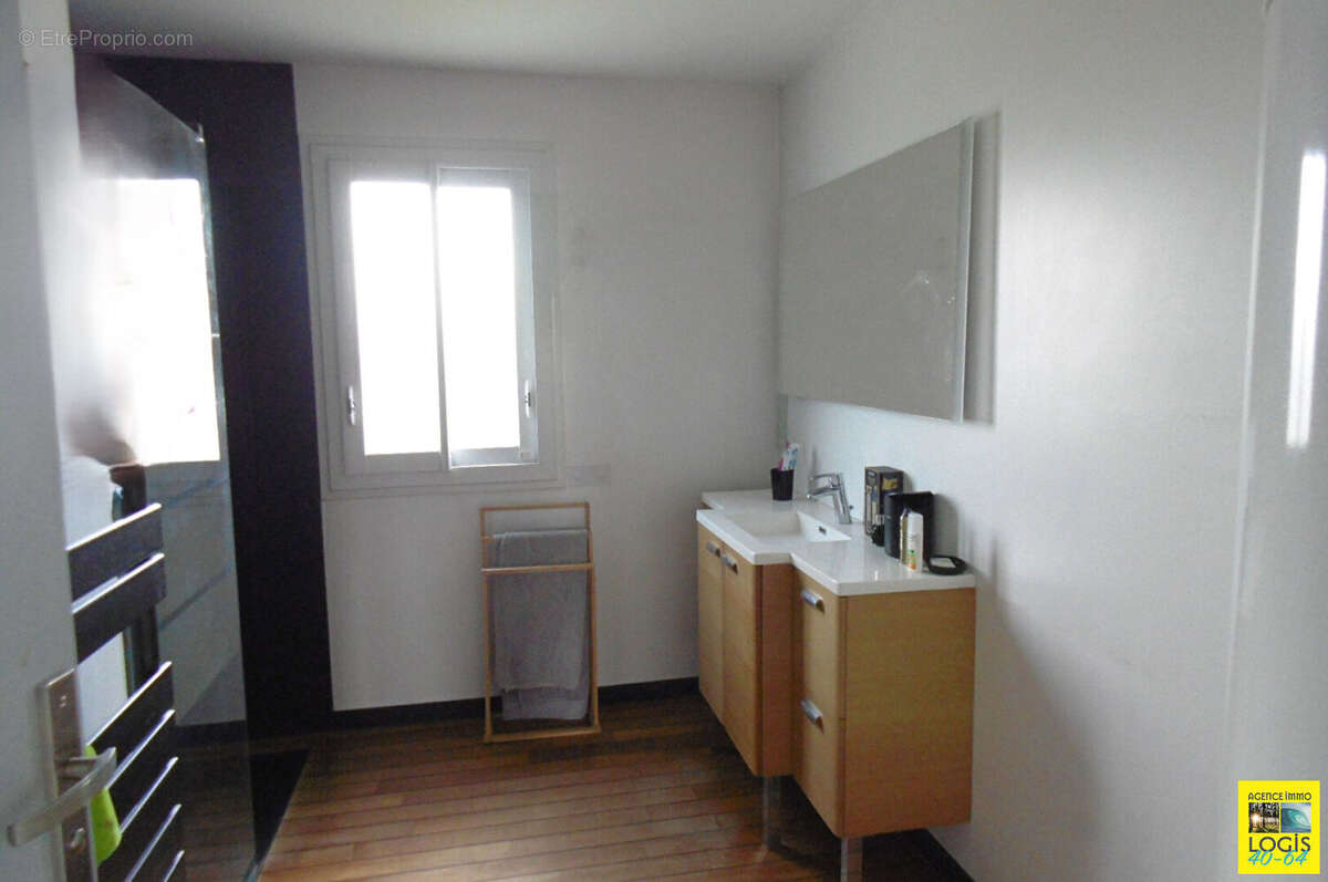 Maison à SAINT-LON-LES-MINES