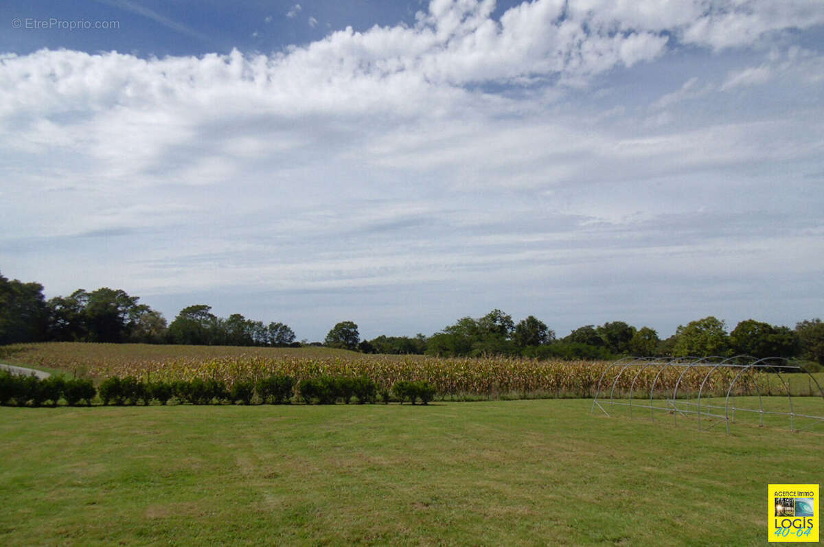 Maison à SAINT-LON-LES-MINES