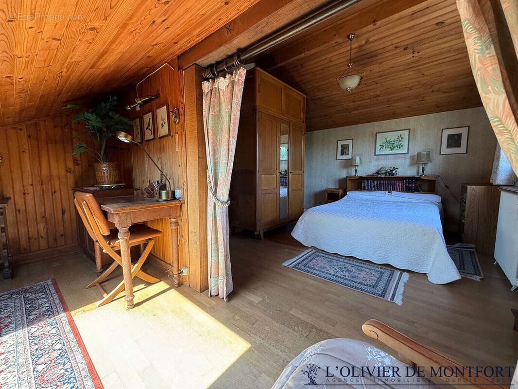 Maison à MONTFORT-L'AMAURY