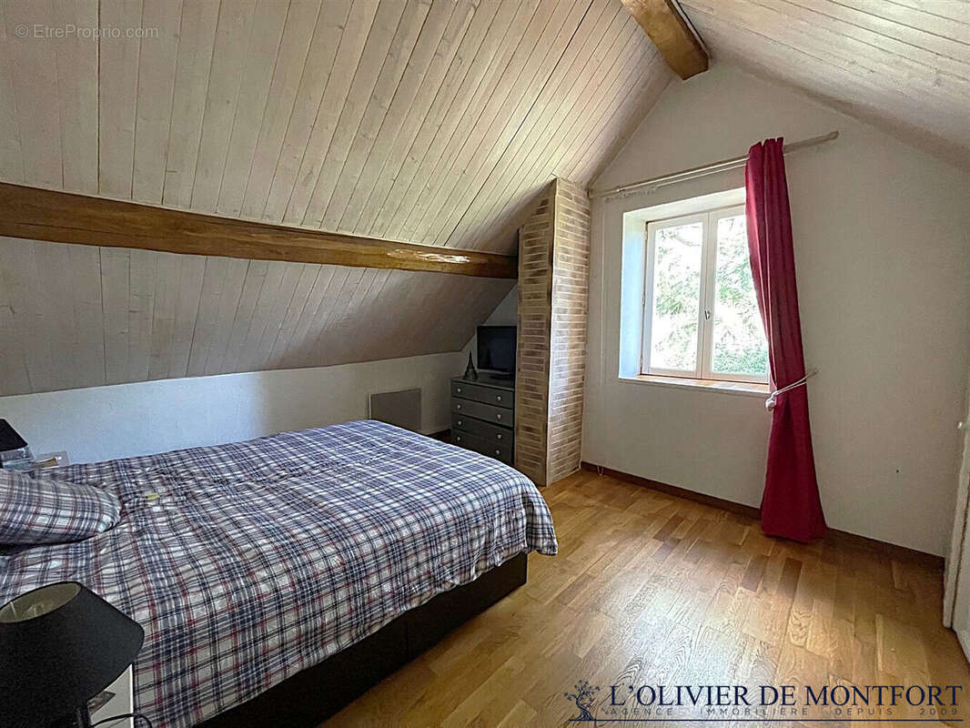 Maison à MONTFORT-L'AMAURY