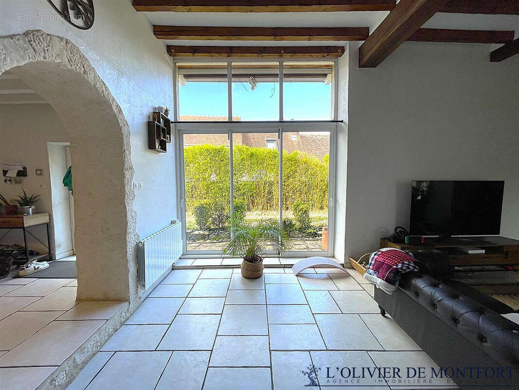 Maison à MONTFORT-L'AMAURY