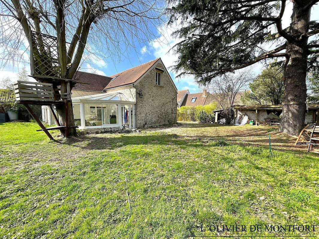 Maison à MONTFORT-L'AMAURY