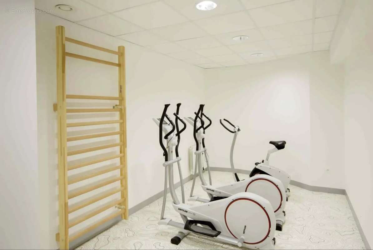 Appartement à COLOMBES