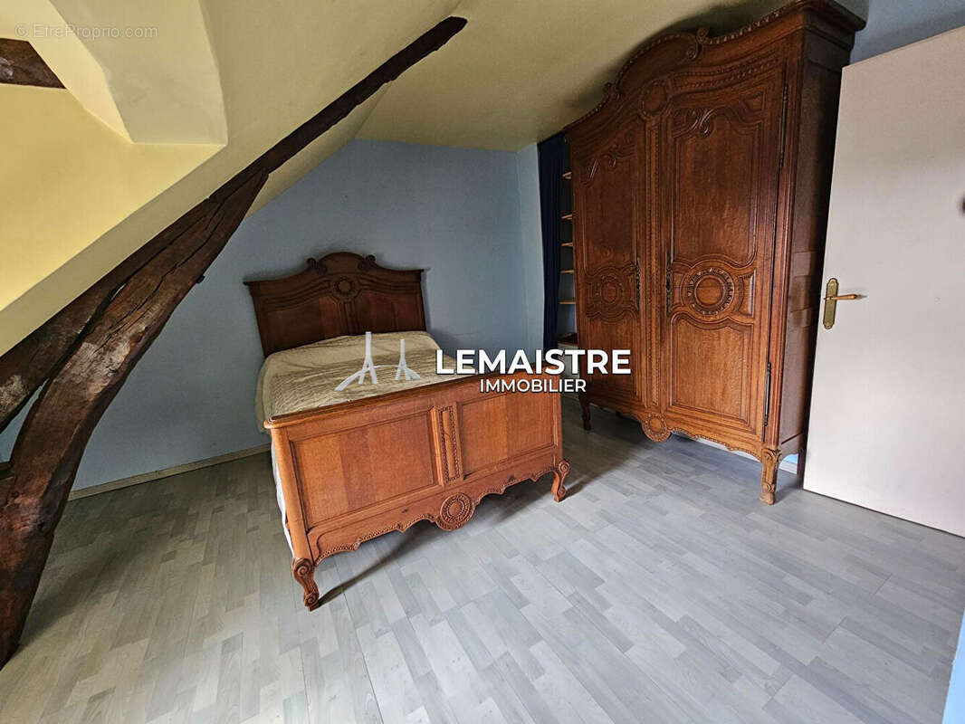 Maison à MONTIVILLIERS