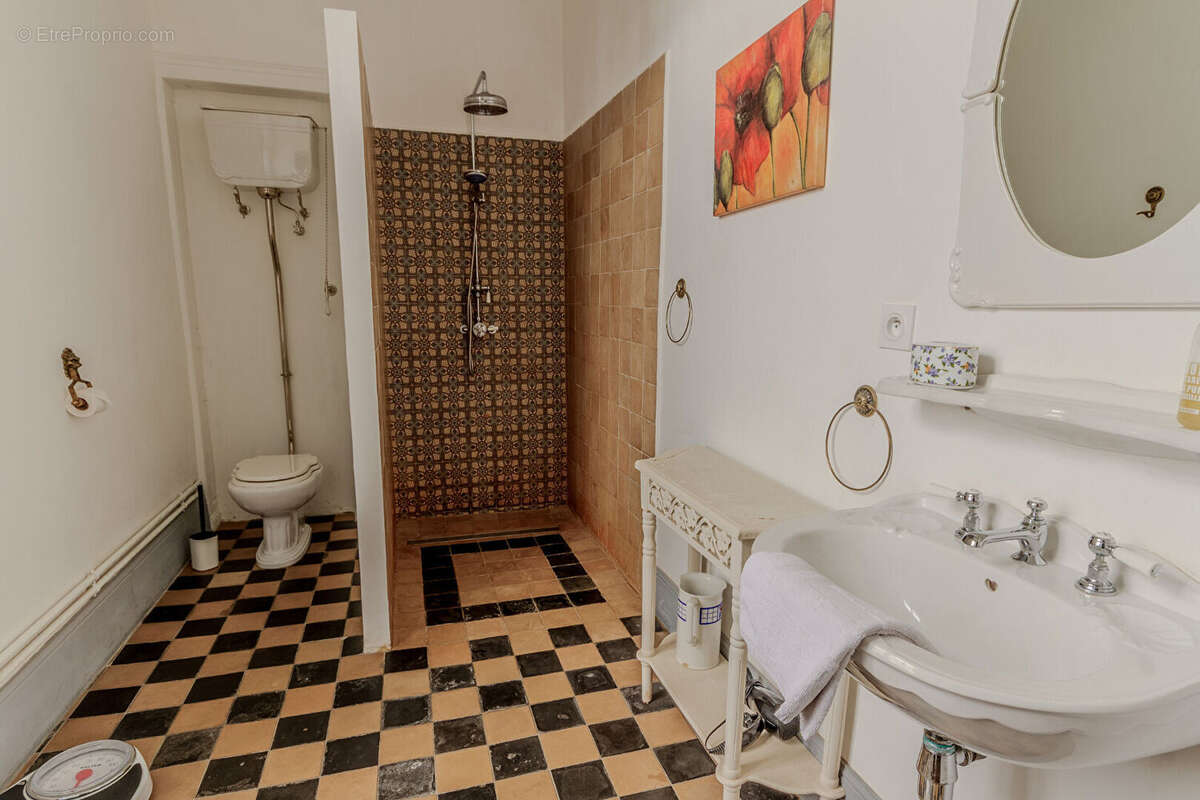 Maison à SAINT-HILAIRE-DU-HARCOUET