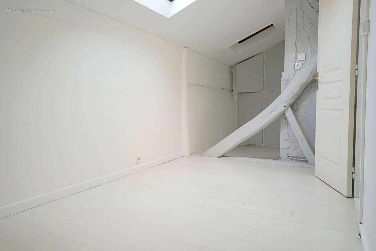 Appartement à MEZY-SUR-SEINE