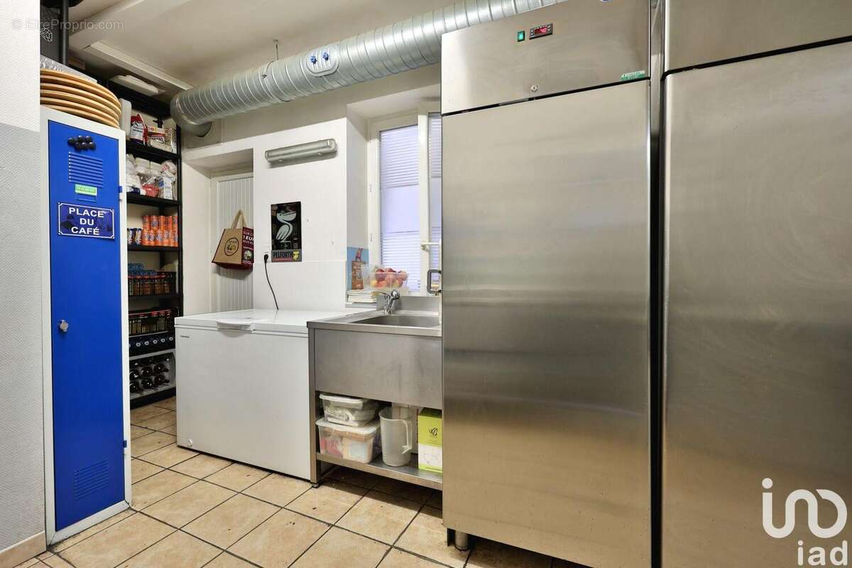 Photo 6 - Commerce à TARARE