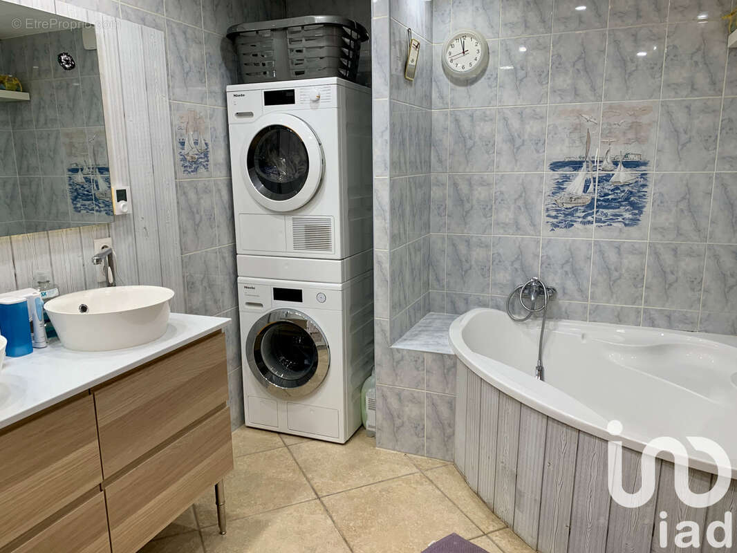 Photo 8 - Maison à LA CHAPELLE-SUR-OREUSE